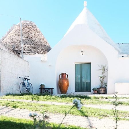 Il Trullo Bianco A Masseria Santalachicca Masseria Orimini Exterior foto