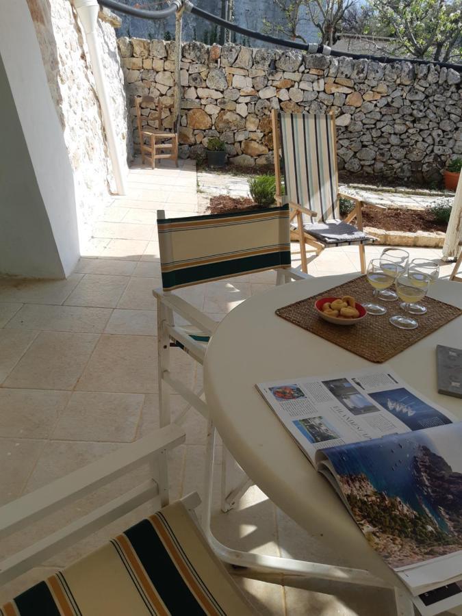 Il Trullo Bianco A Masseria Santalachicca Masseria Orimini Exterior foto
